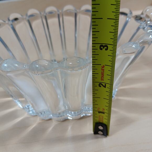 Vintage Heisey Clear Glass Mayonnaise and Pickle bowls Curled Handles - Picture 9 of 11